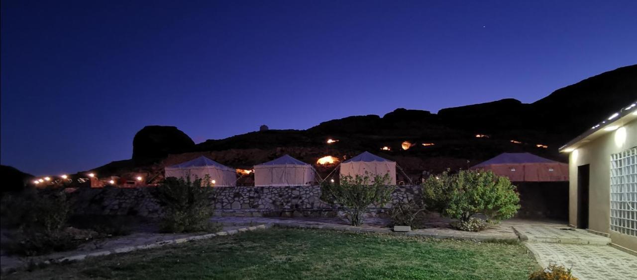 Rural Tents Naseem الخيمةالريفيةalouzaib Аль-Ула Экстерьер фото